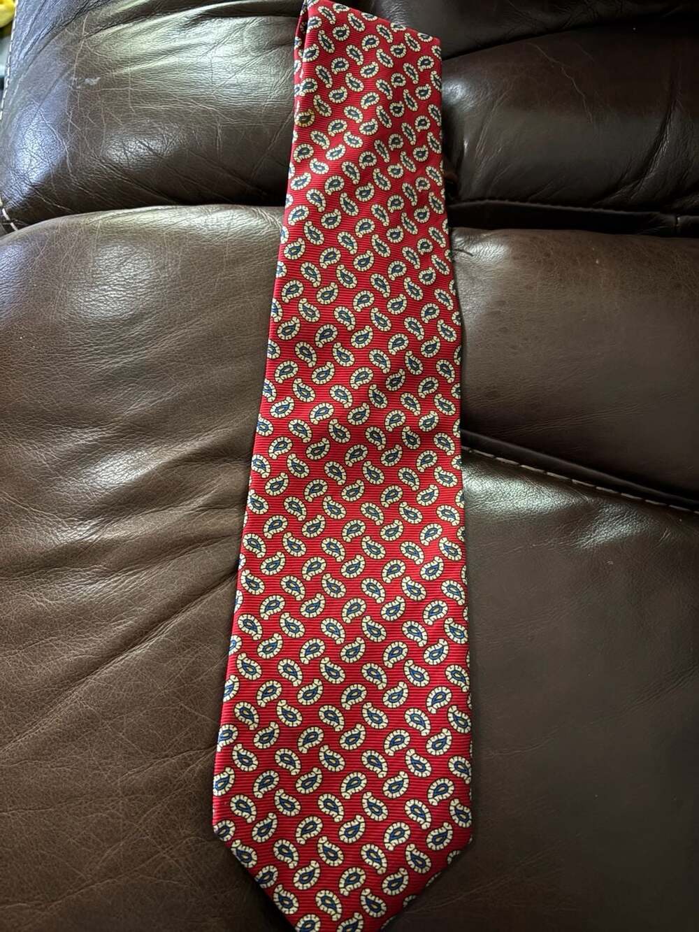 Robert Talbott Mark Berman & Son Red Paisley Silk Neck Tie
